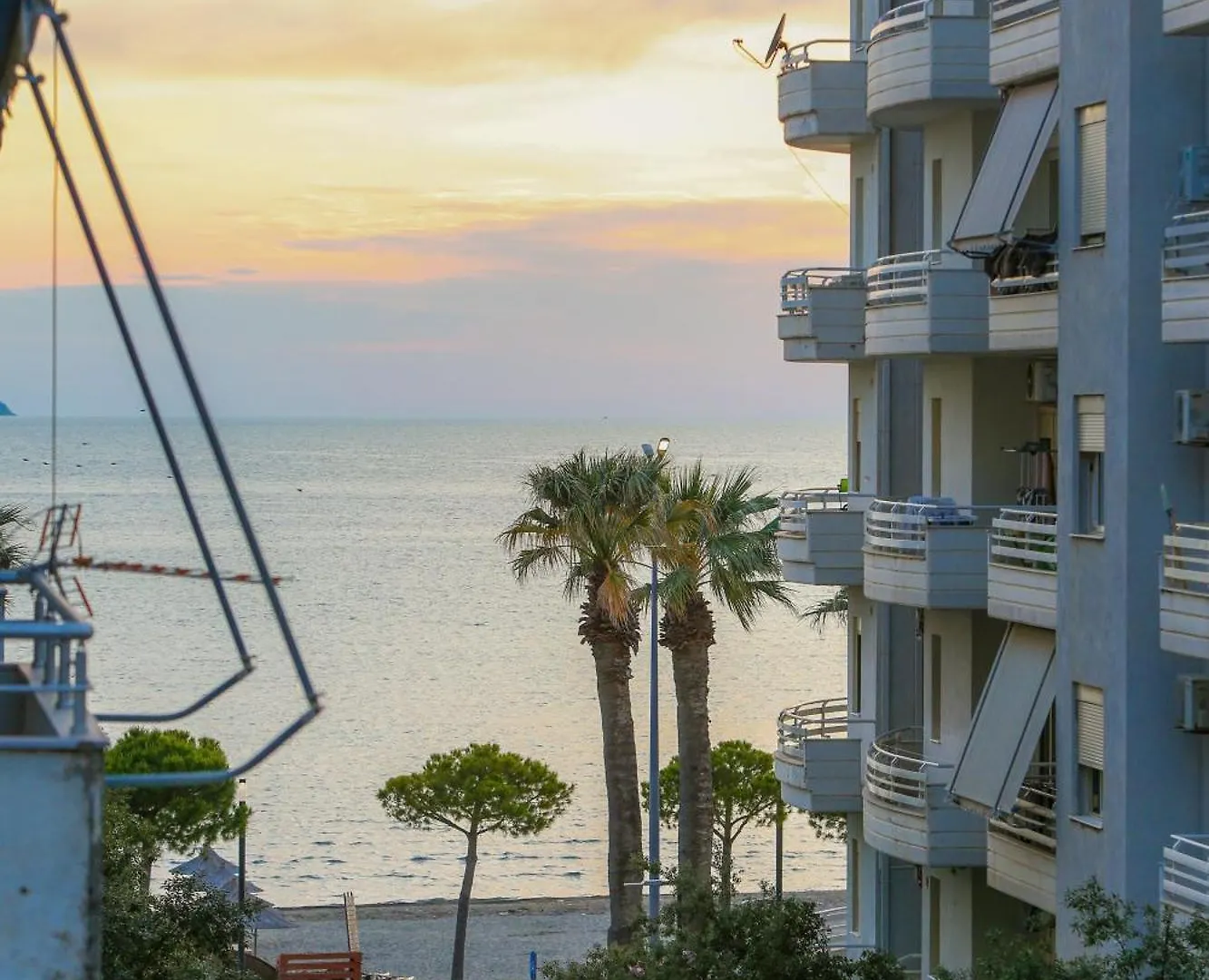 Sunny Apartments Vlora