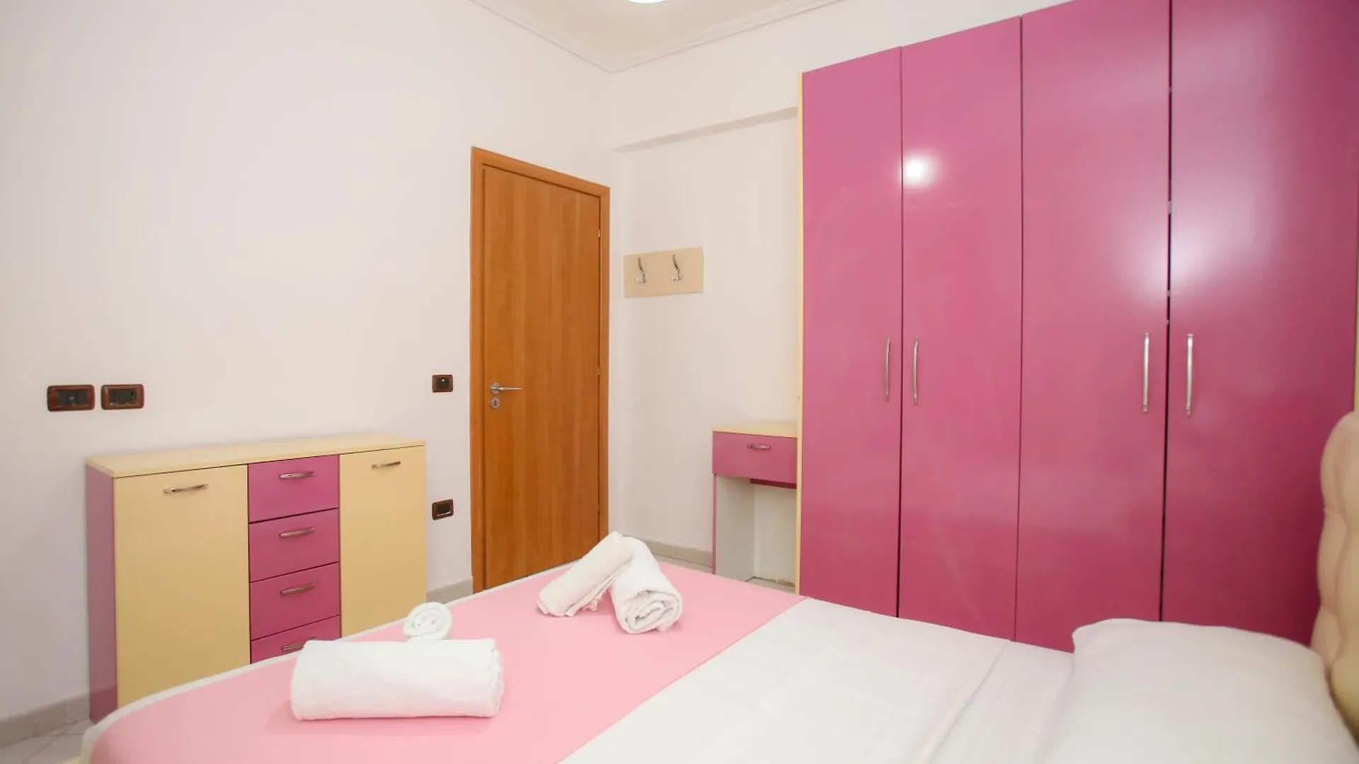Sunny Apartments Vlora Albánia